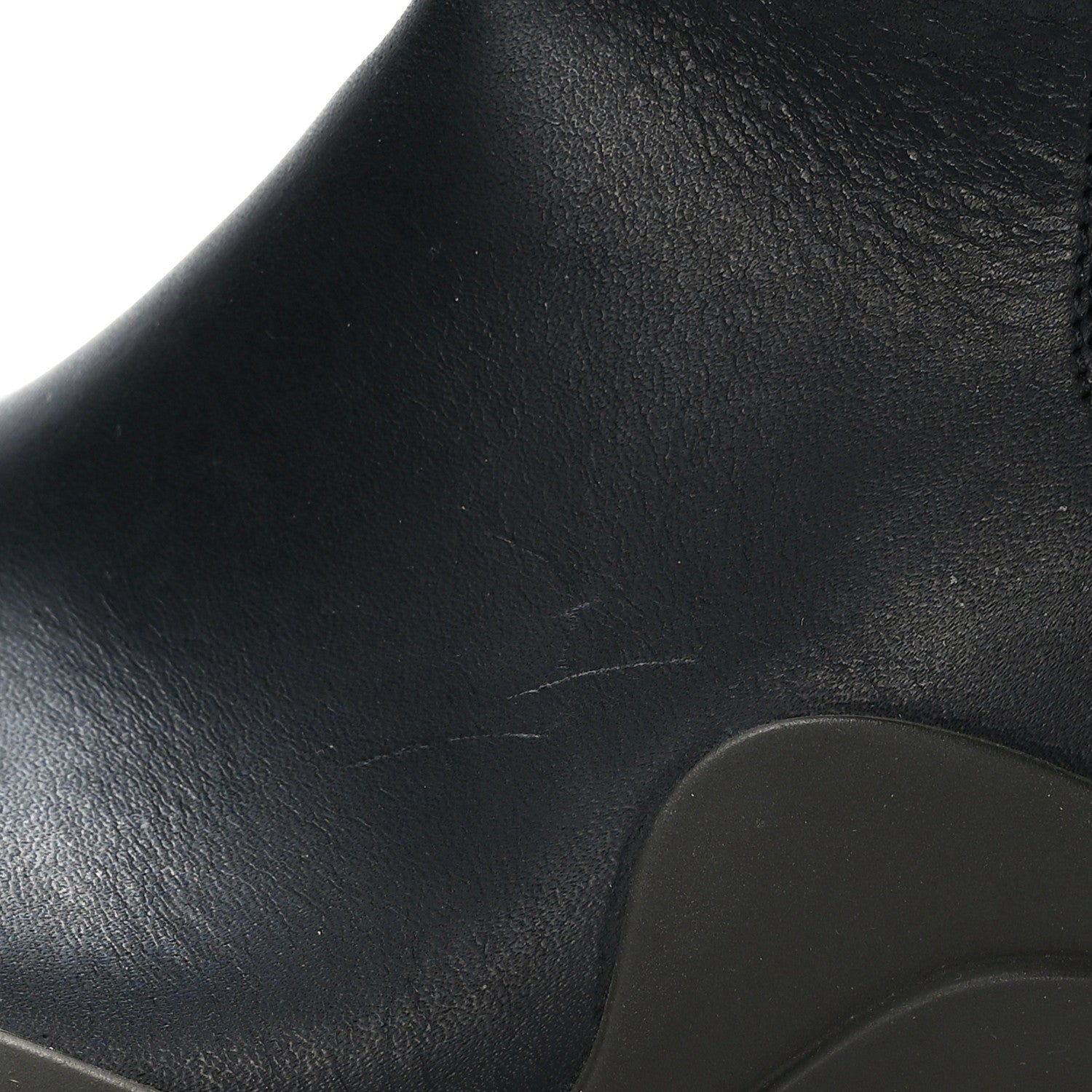 Bottega Veneta Calfskin The Tire Chelsea Boots 38 Black Camping 9 of 10