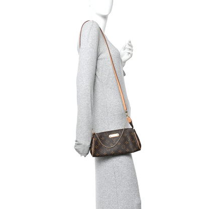 Louis Vuitton Monogram Eva Clutch 2 of 9