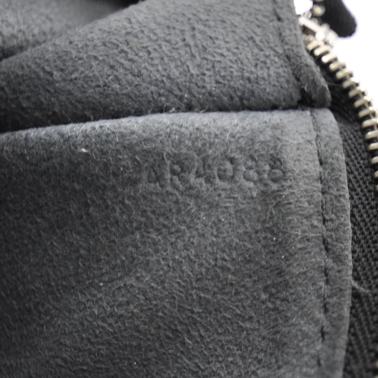 Louis Vuitton Epi Pochette Accessories Bag Black 7 of 8