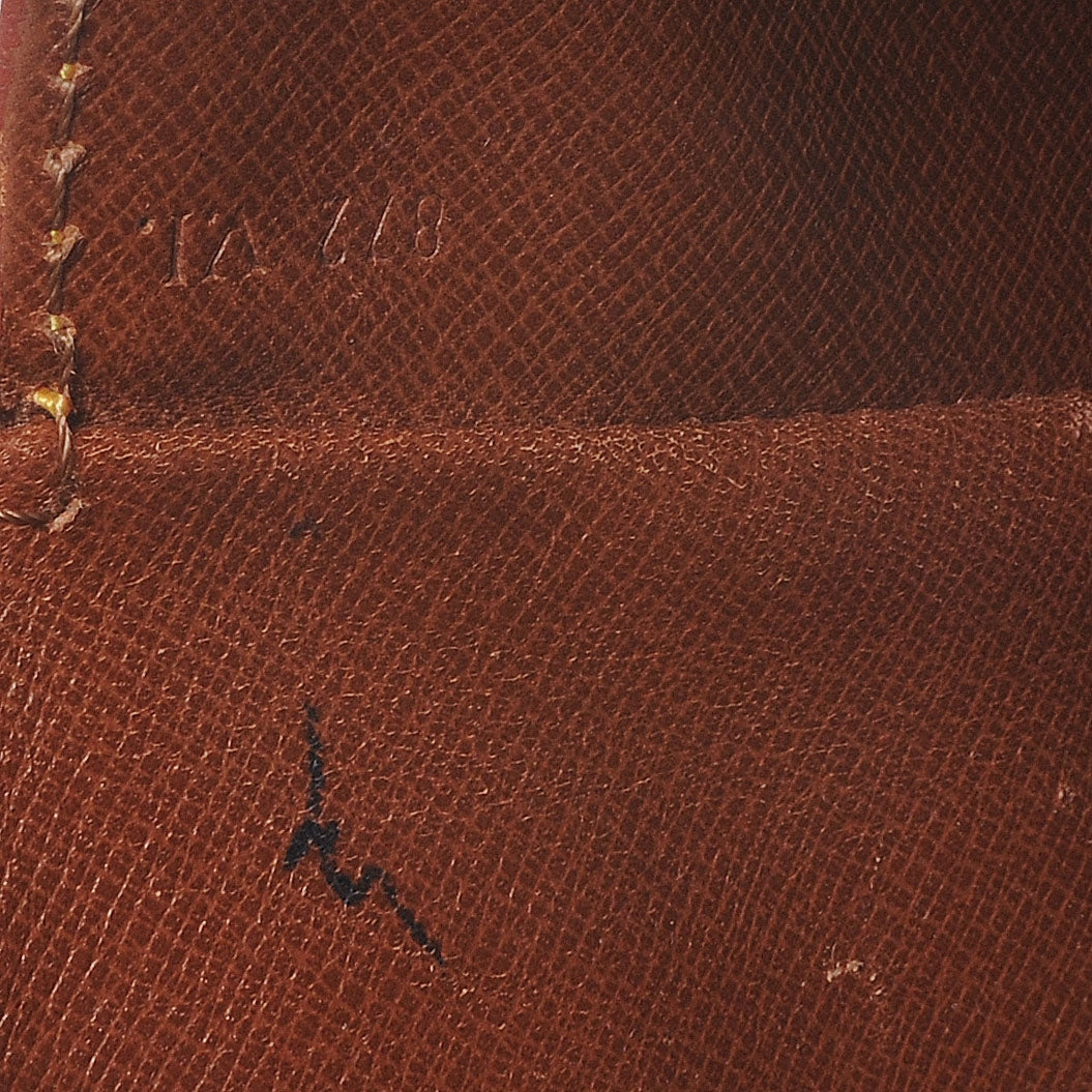 Louis Vuitton Epi Saint Cloud GM Winnipeg 10 of 12