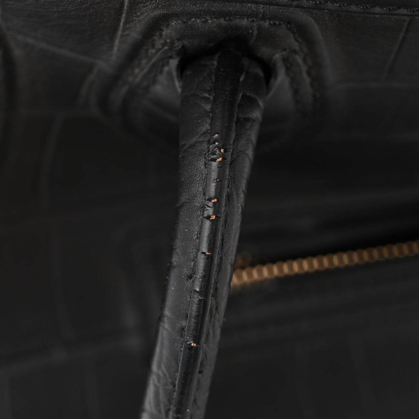 Crocodile Embossed Calfskin Medium Phantom Luggage Black
