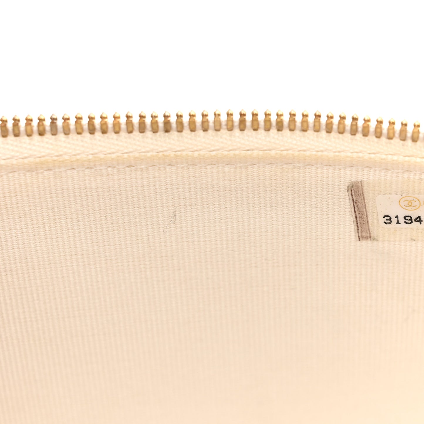 Lambskin Quilted Punk Essentials Vanity Case With Chain White