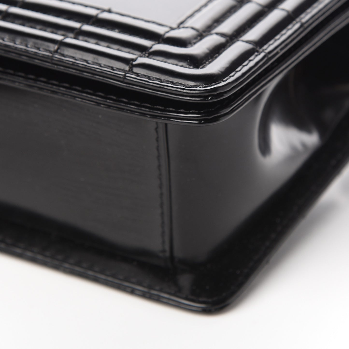 Glazed Calfskin Medium Boy Flap Black