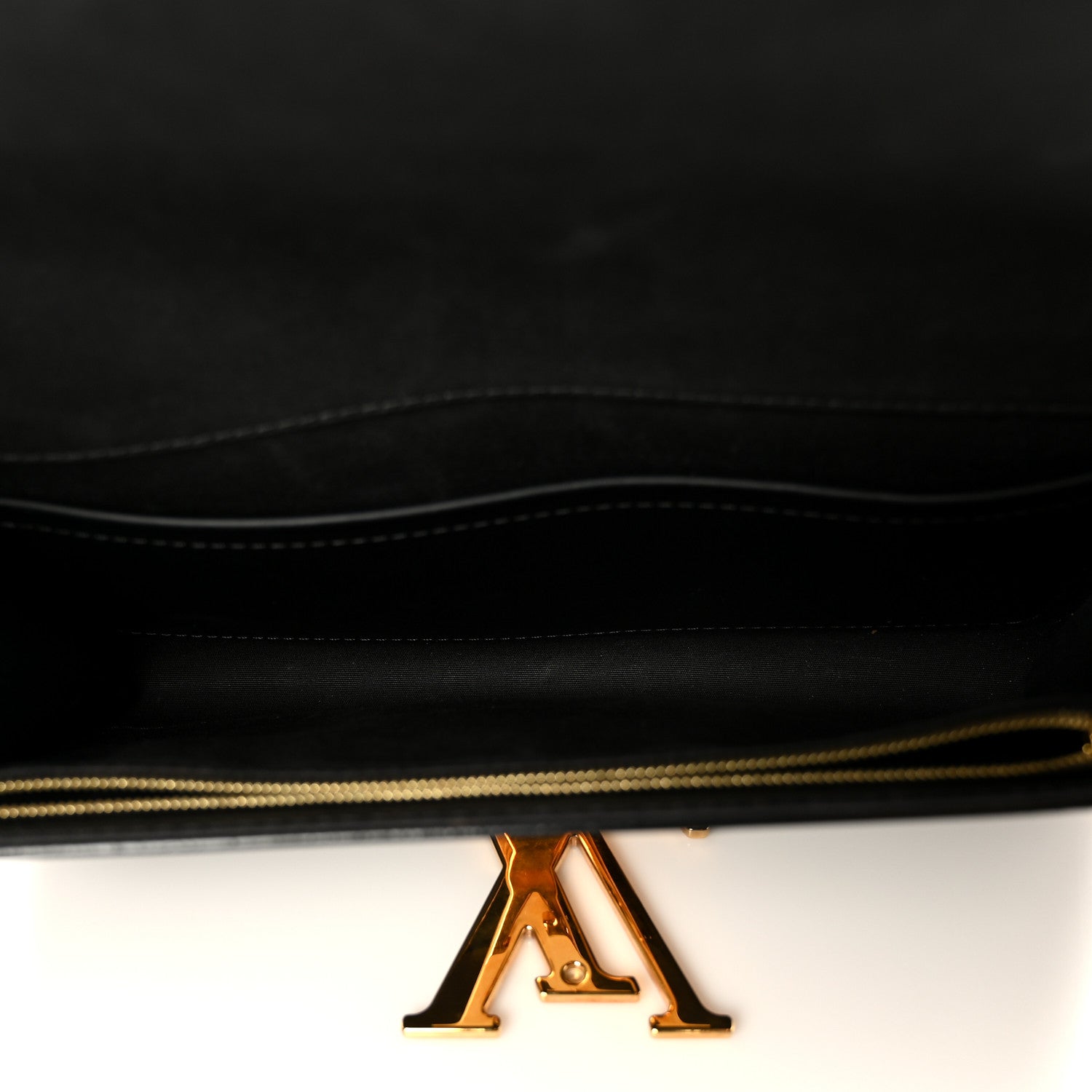 Louis Vuitton Patent Louise Clutch Black 6 of 7