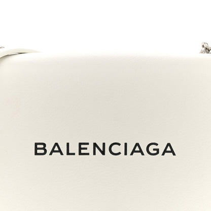 Balenciaga Pebbled Calfskin Logo Everyday Flap Chain Wallet White 7 of 12