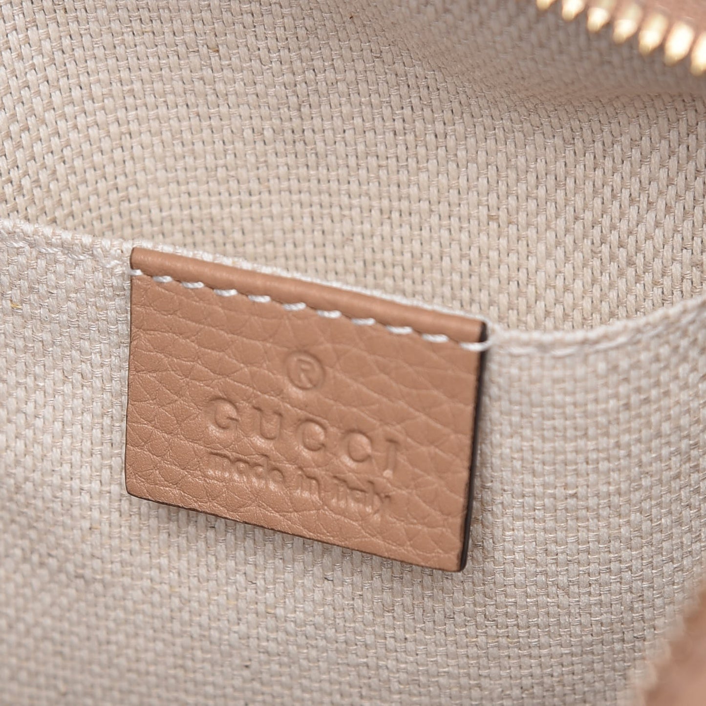 Pebbled Calfskin Small Soho Disco Bag Camelia