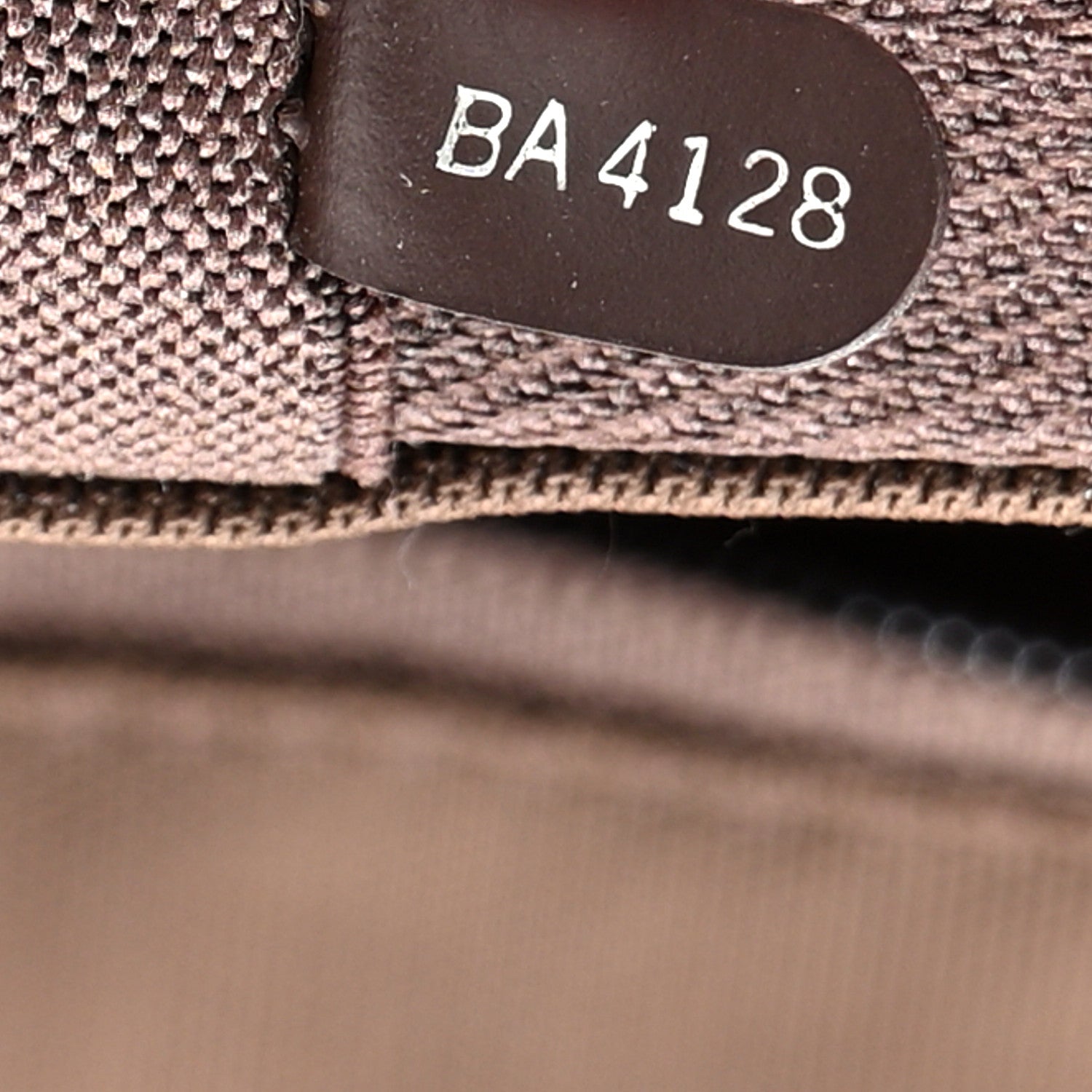 Louis Vuitton Damier Ebene Horizon 55 7 of 10