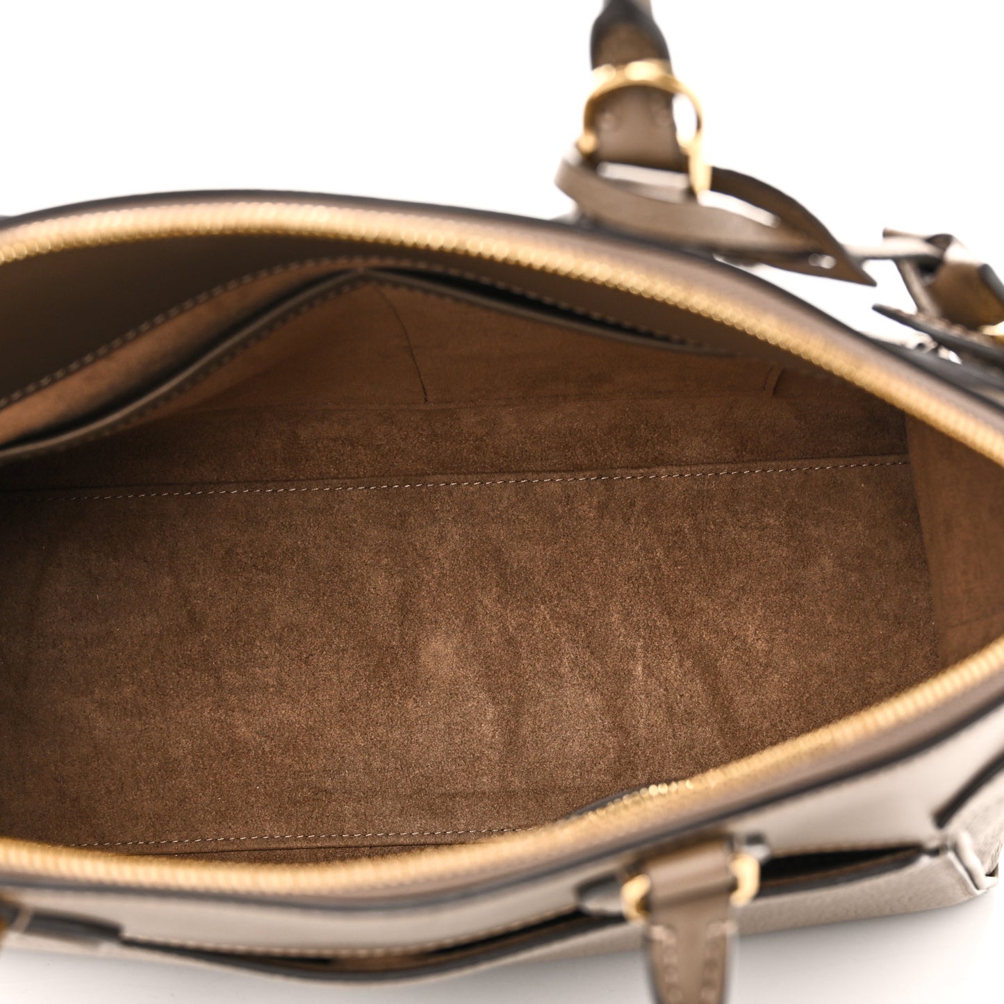 Taurillon Calfskin Vendome MM Earth