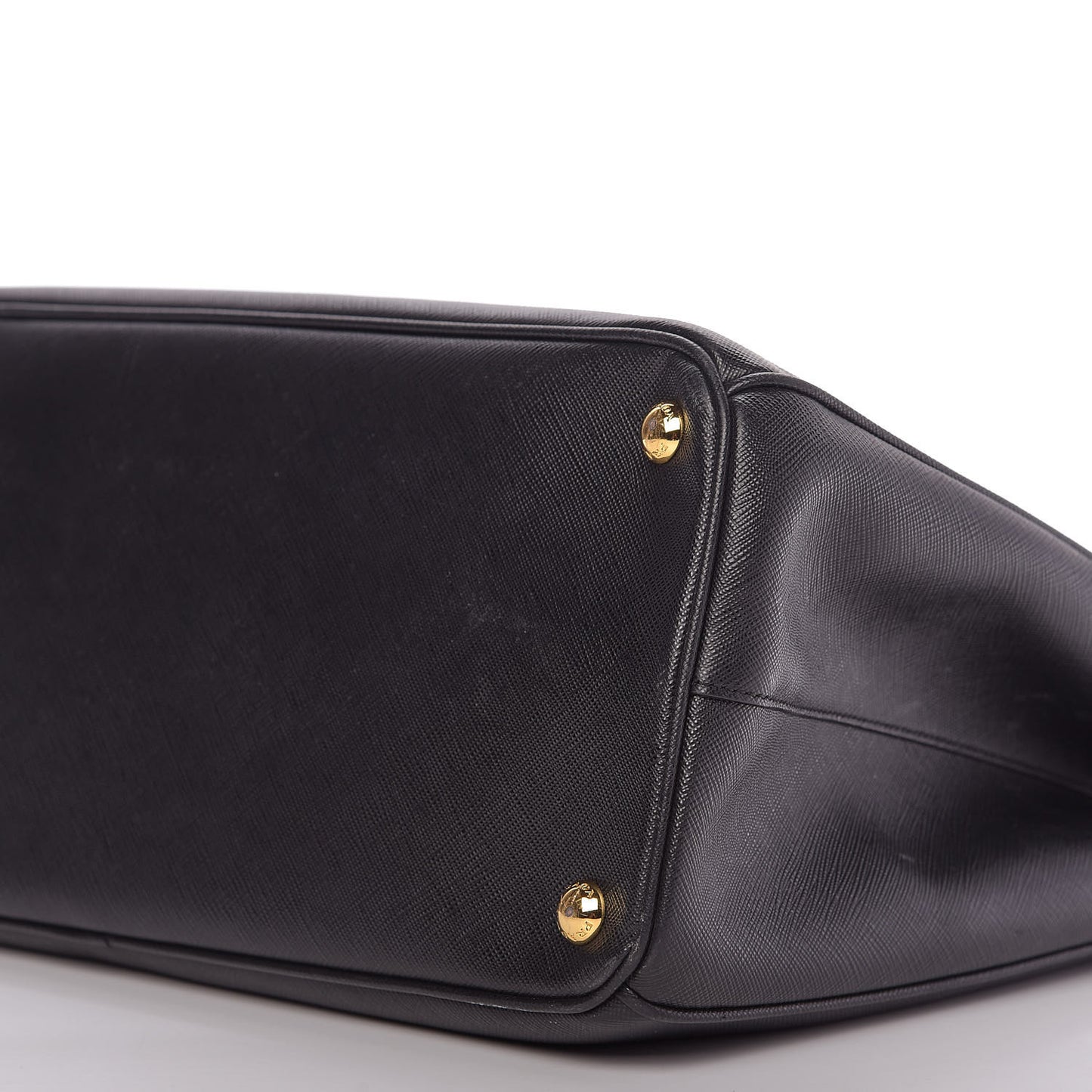 Saffiano Medium Galleria Double Zip Tote Black