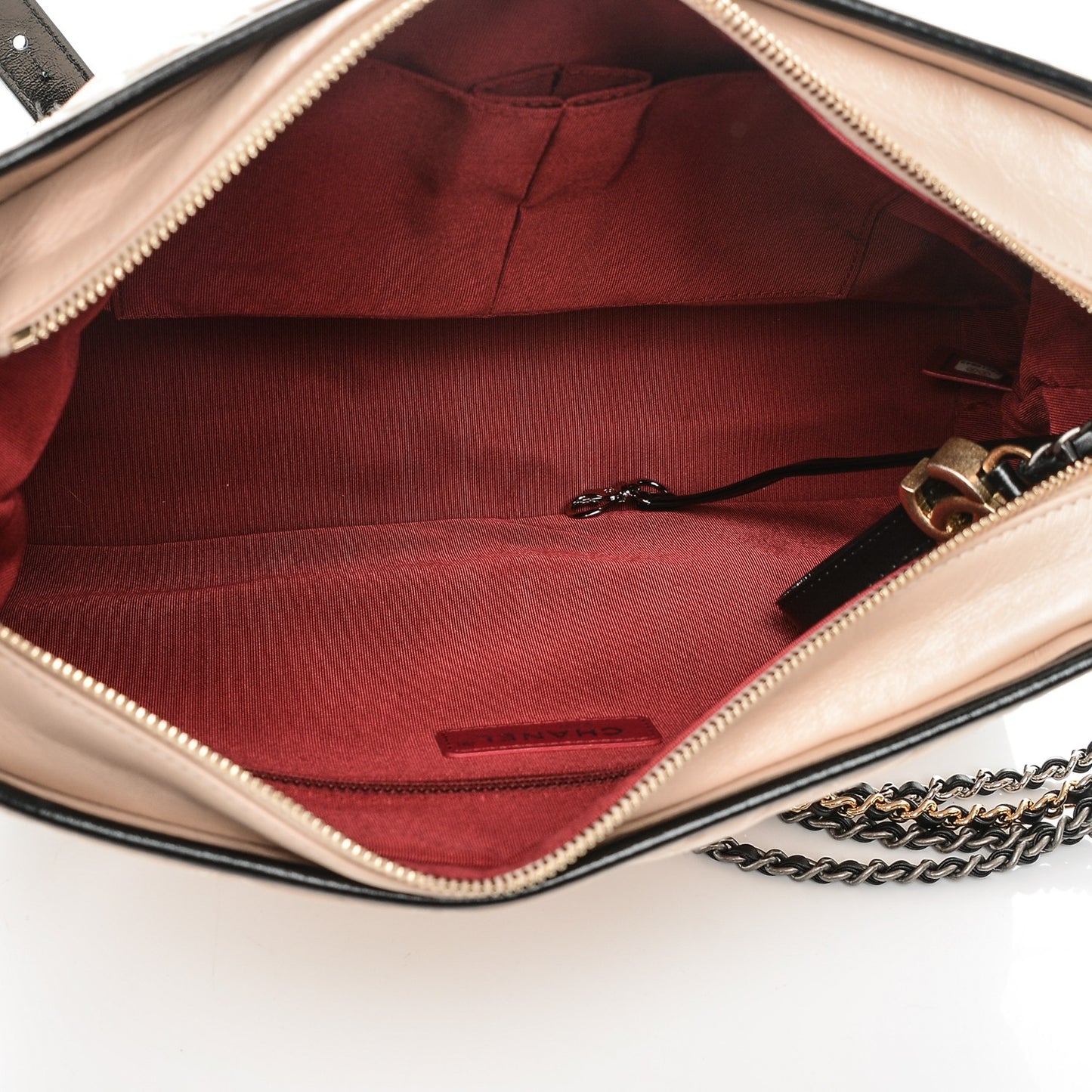 Aged Calfskin Quilted Large Gabrielle Hobo Beige Black