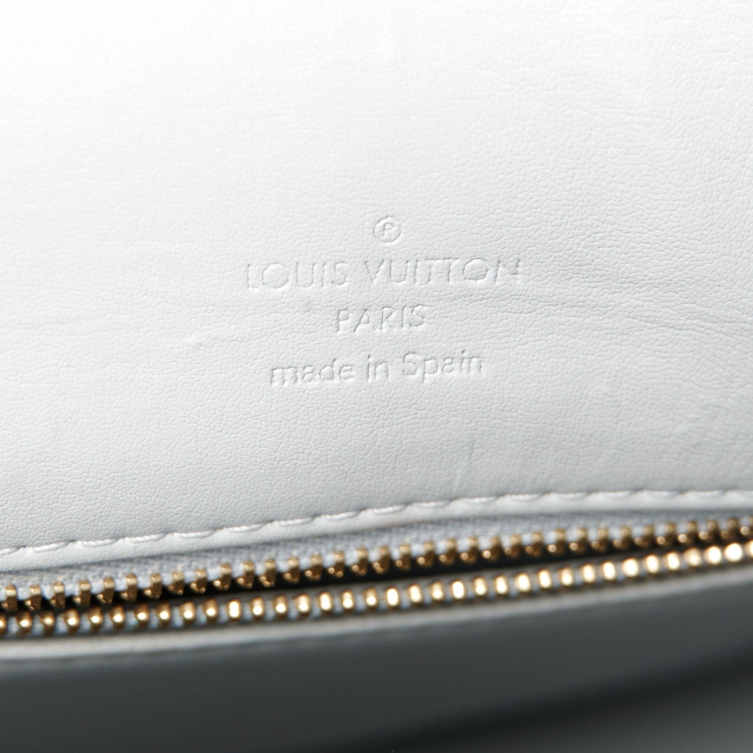 Louis Vuitton Vernis Houston Silver 6 of 10