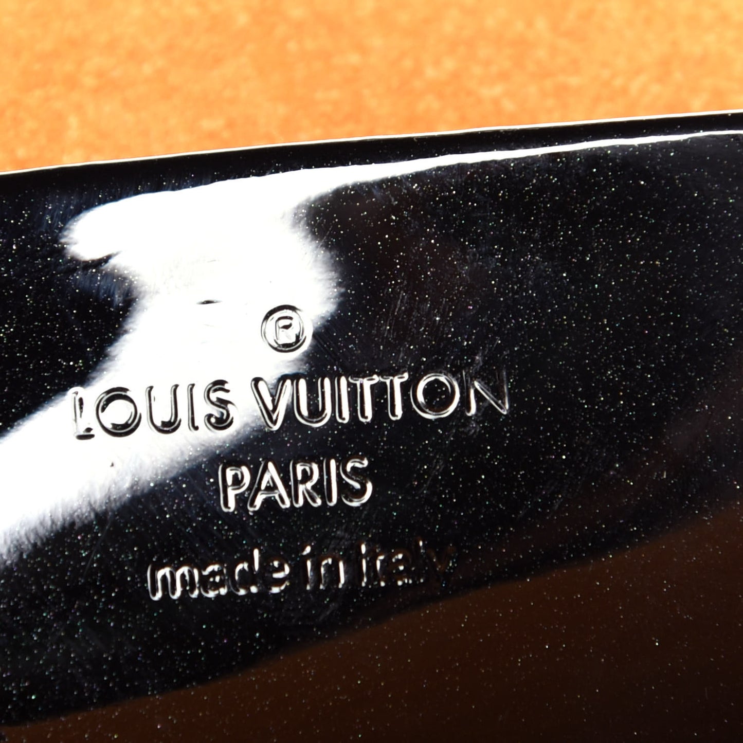 Vernis Epi Monogram Wynwood Black