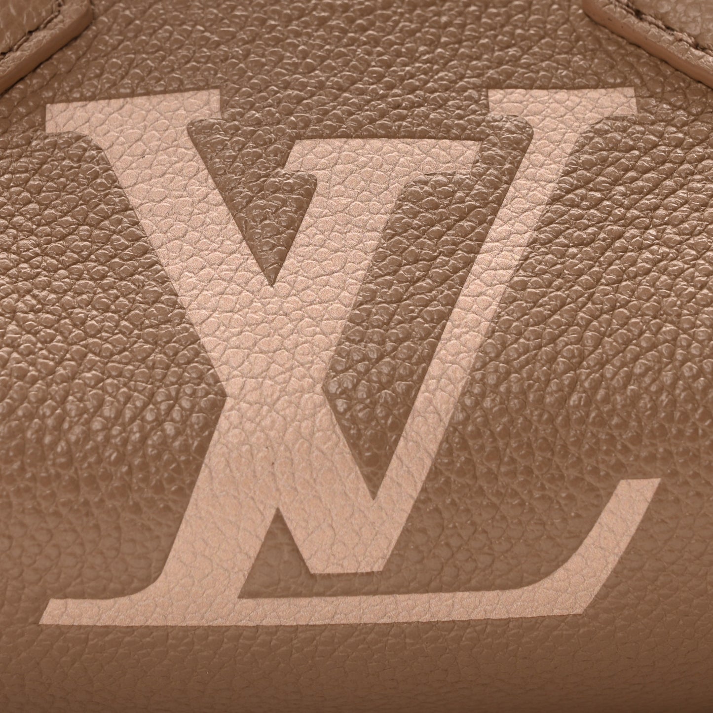 Empreinte Monogram Giant Papillon BB Tourterelle Cream