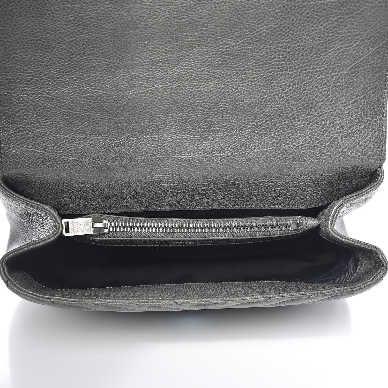 Saint Laurent Sheepskin Matelasse Chevron Monogram Medium College Bag Light Coal 5 of 8