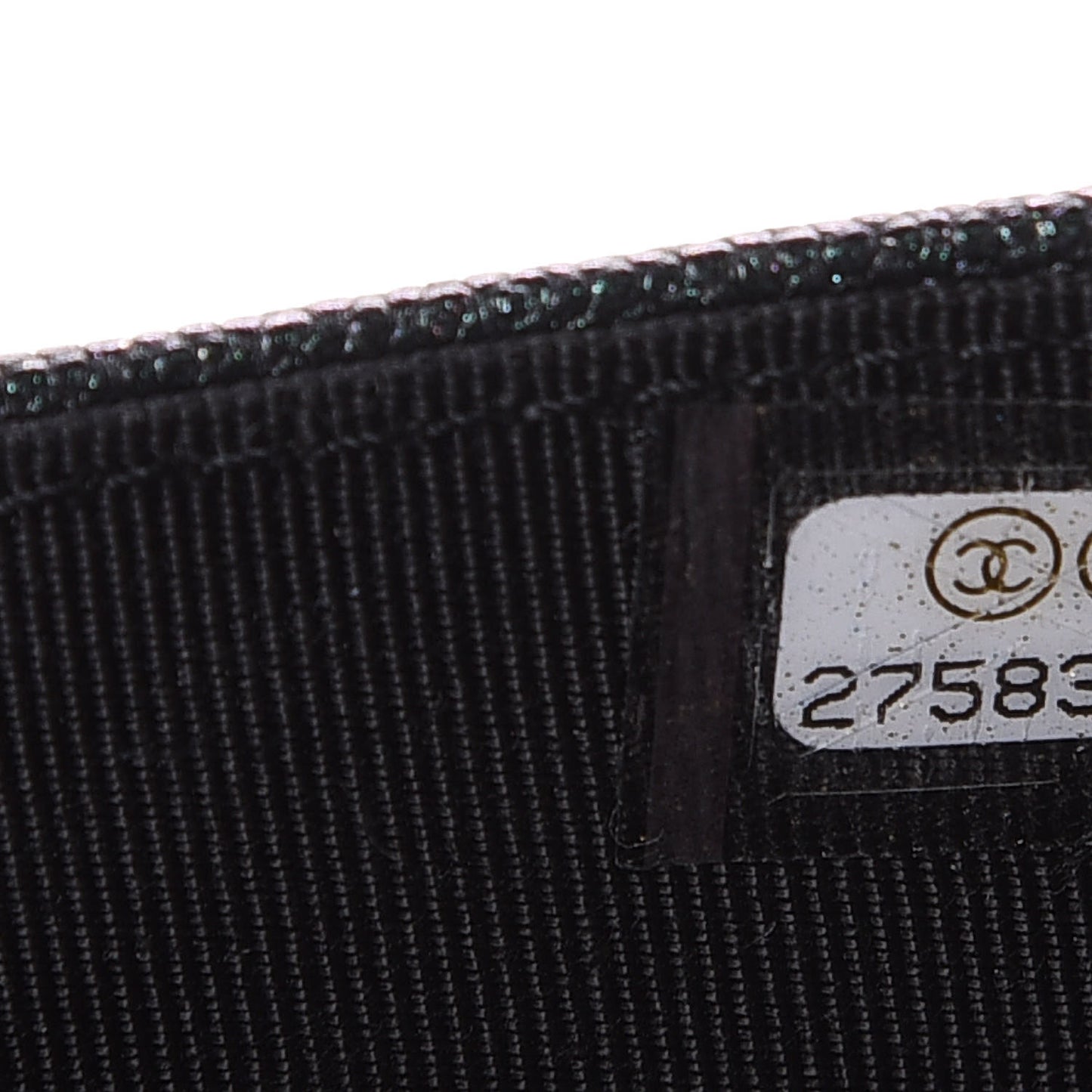 Iridescent Caviar Quilted Wallet On Chain WOC Black