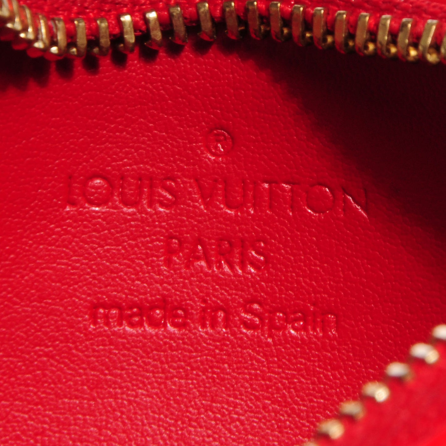 Vernis Key Pouch Rouge