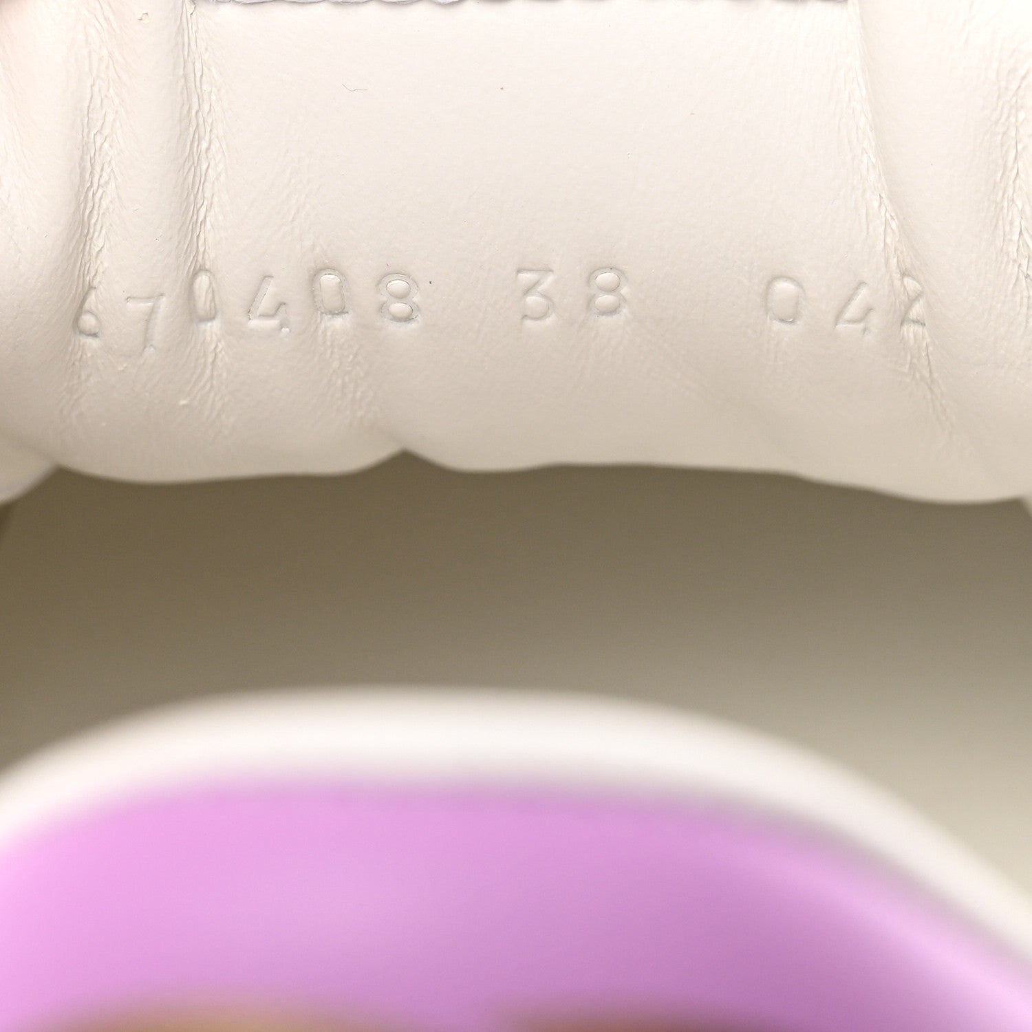 Gucci Calfskin GG Supreme Monogram Perforated Womens Platform 55mm Sneakers 38 Wild Cherry Beige Mystic White Bright Purple 6 of 9