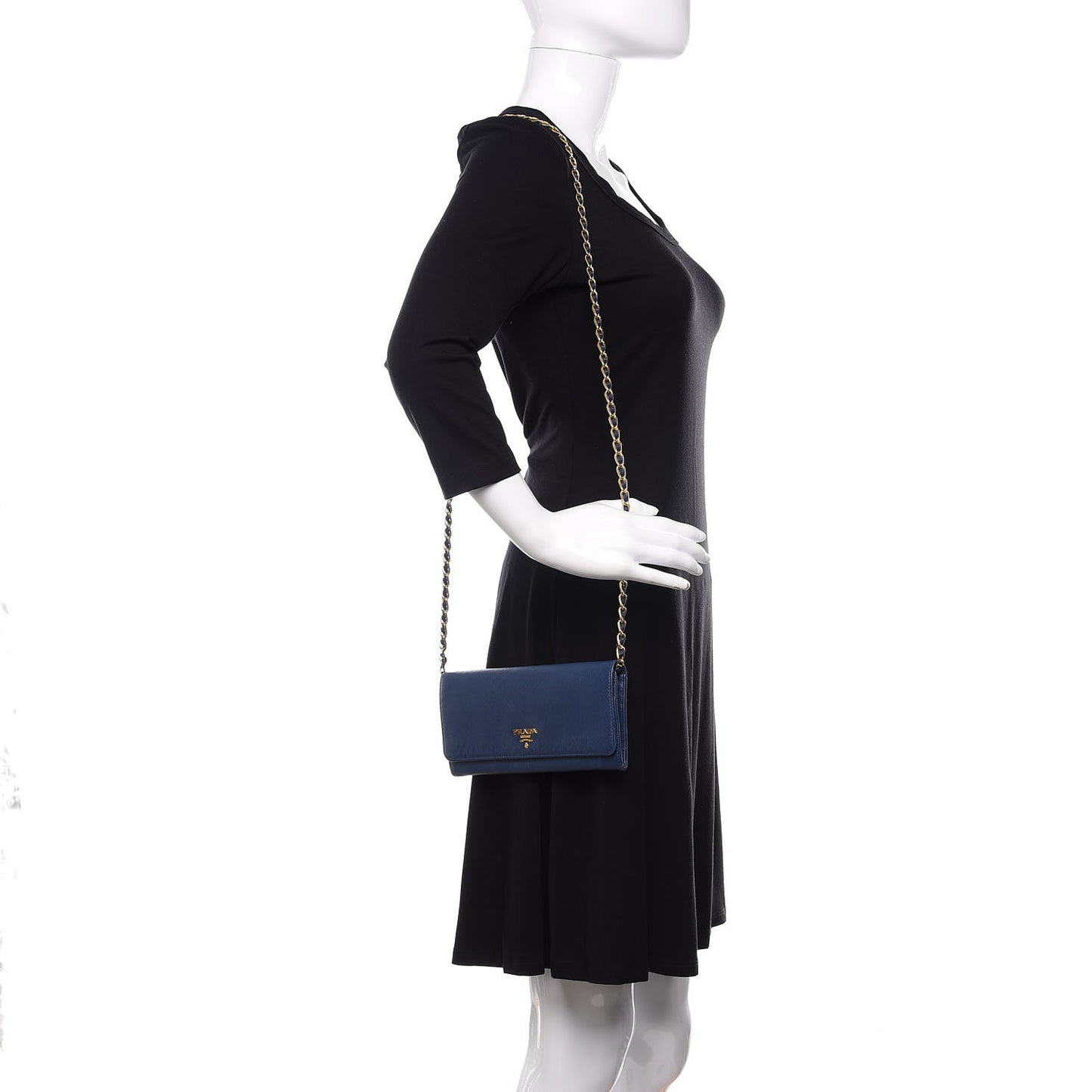 Saffiano Metal Oro Chain Wallet Bleuette