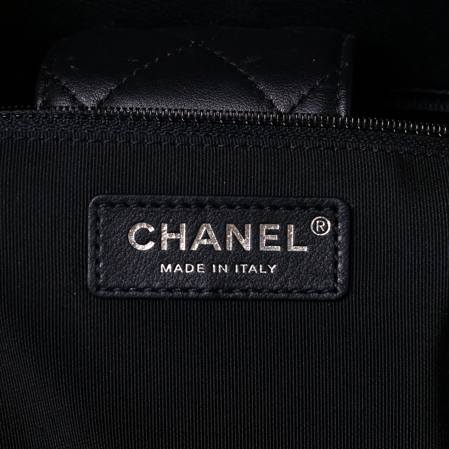 Calfskin Quilted Large Classic Shopping Tote Black