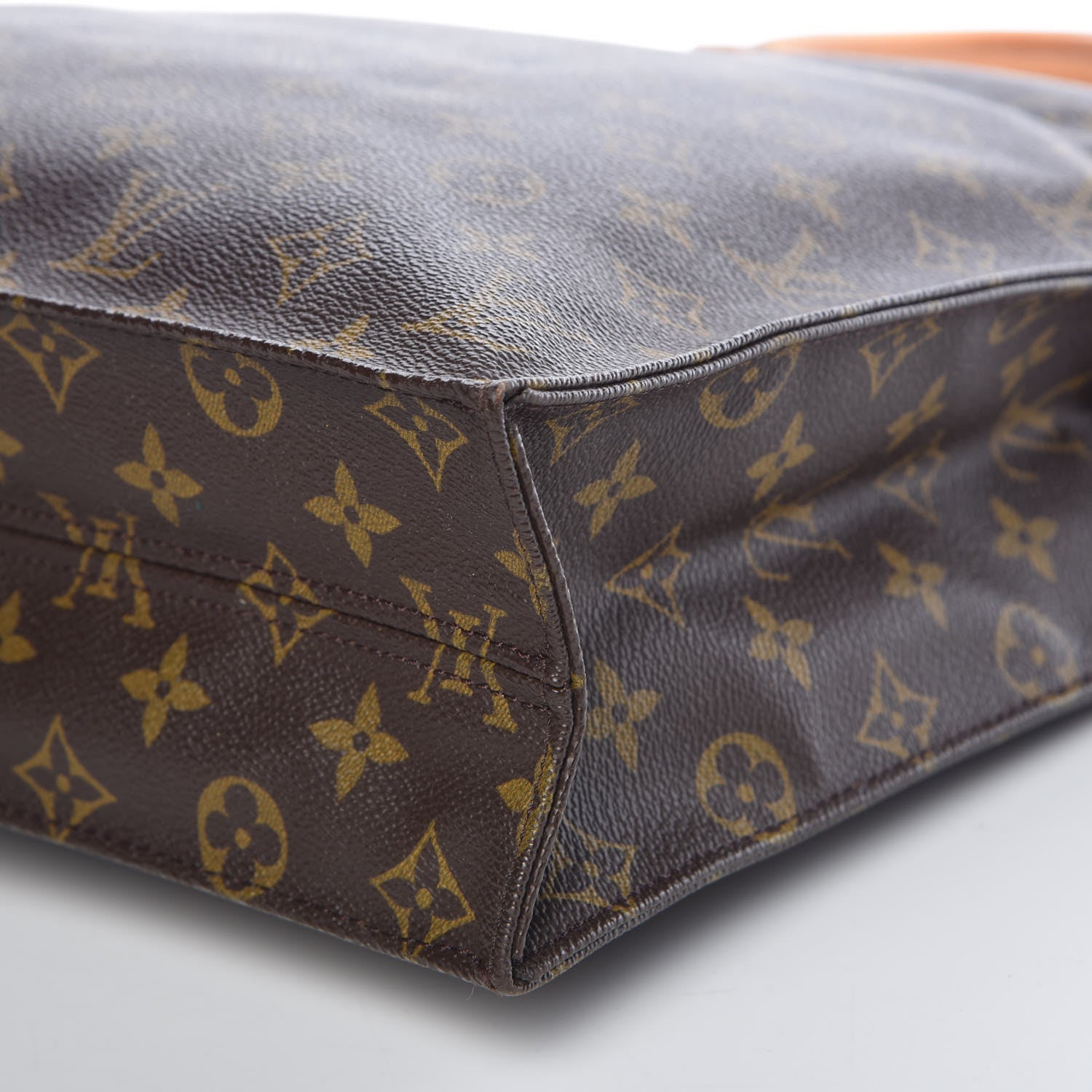Louis Vuitton Monogram Sac Plat 18 of 18