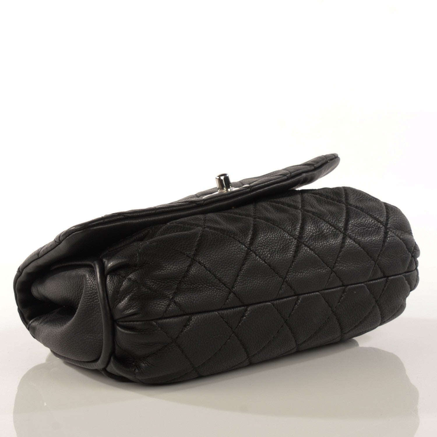 Chanel Calfskin Quilted CC Curvy Flap Black 4 of 11