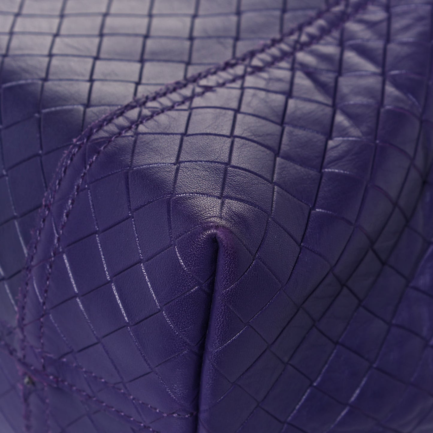 Calfskin Intrecciomirage Large Tote Purple