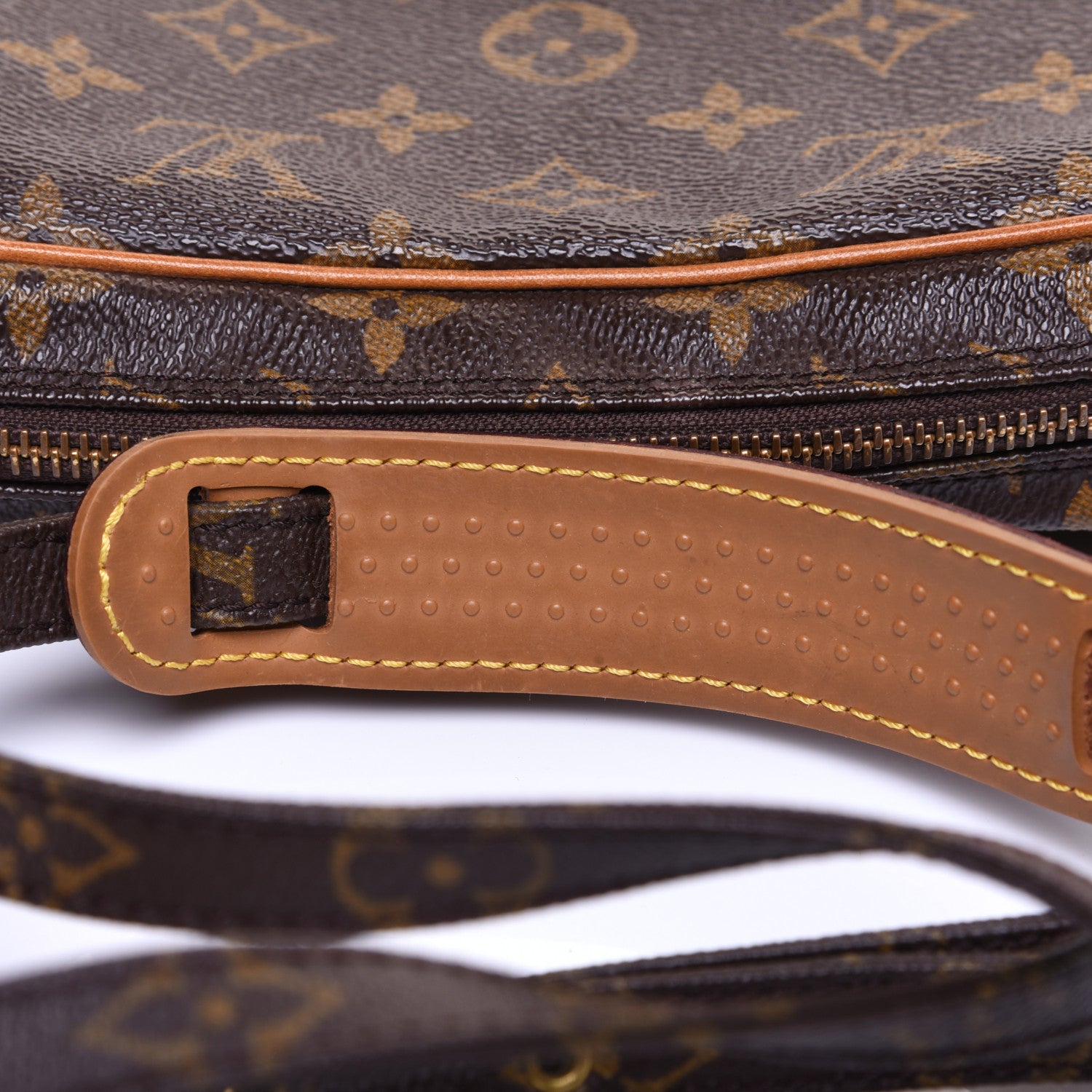 Louis Vuitton Monogram Pochette Marly Bandouliere 9 of 9