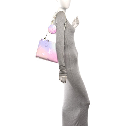 Louis Vuitton Monogram Giant Spring In The City Onthego PM Sunrise Pastel 2 of 10
