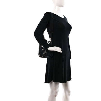 Prada Nylon Re-Edition 2005 Shoulder Bag Black 2 of 15