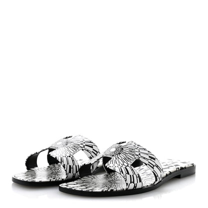 Hermes Calfskin Printed Op'H Oran Sandals 40.5 Black White 4 of 10