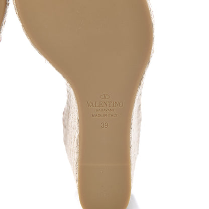 Valentino Garavani Grained Calfskin Rockstud Ankle Strap Espadrille 15/105mm Wedge Sandals 39 Rose Quartz Natural 6 of 9