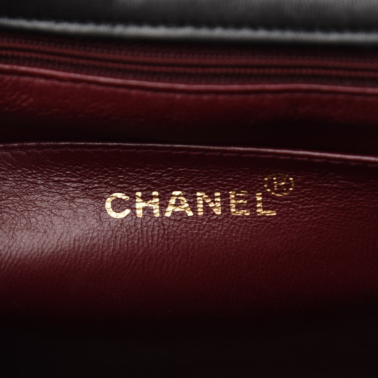 Lambskin Vertical Quilted Medium Single Flap Black