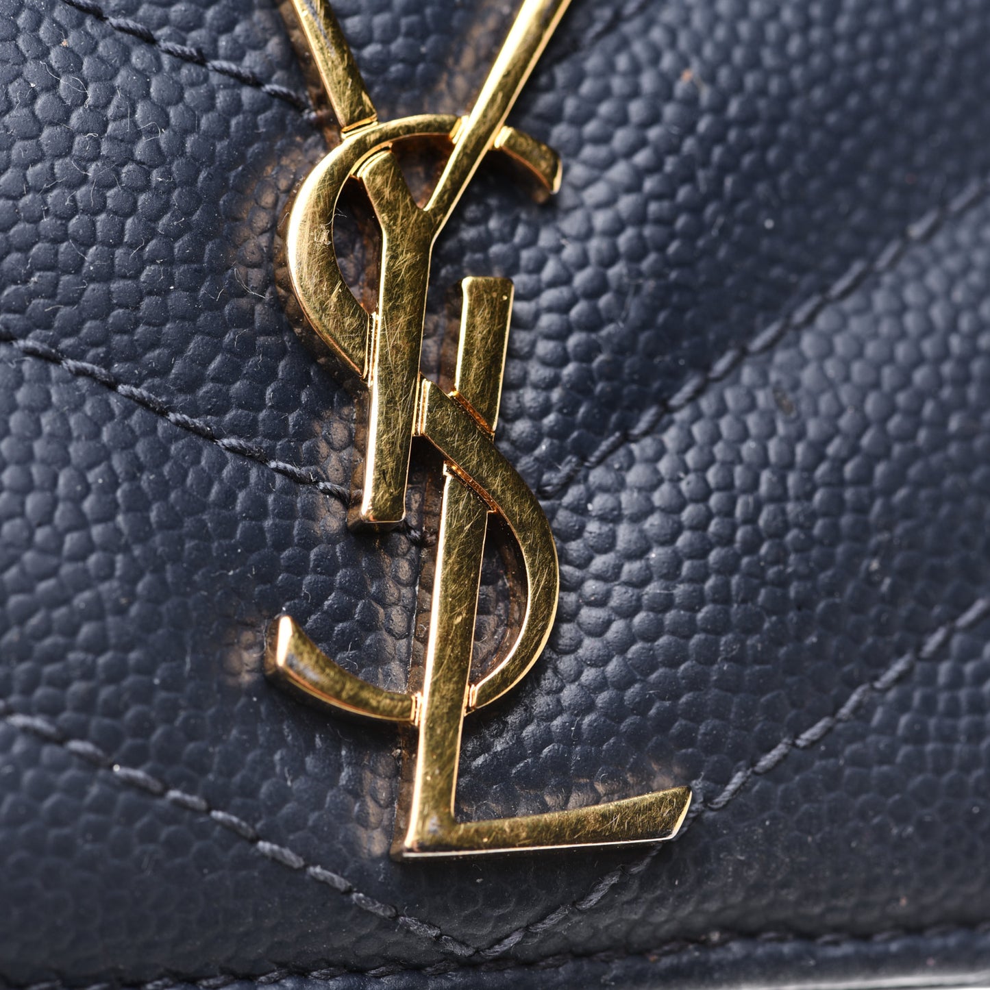 Grain De Poudre Matelasse Chevron Monogram Credit Card Case Navy