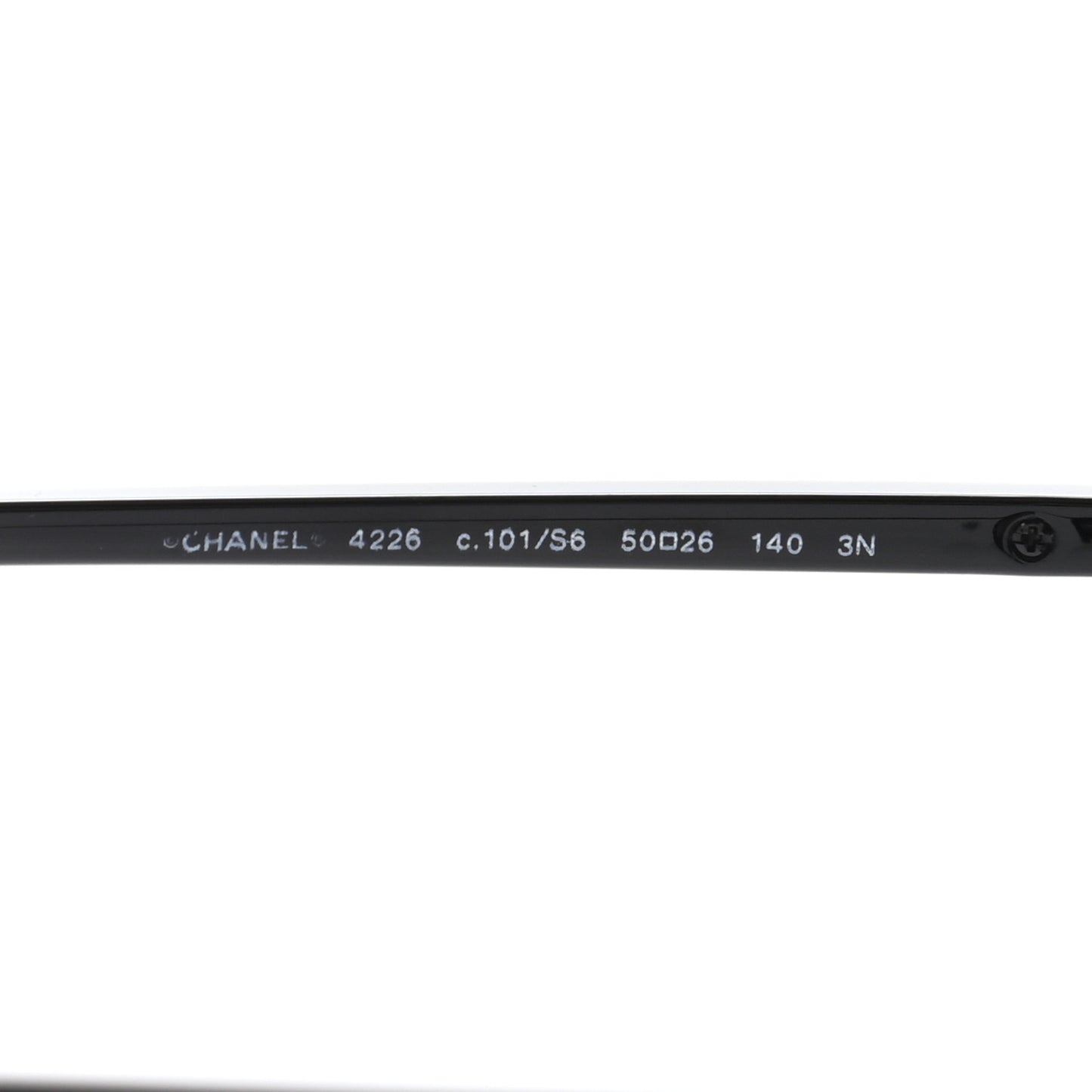 Round Sunglasses 4226 Black