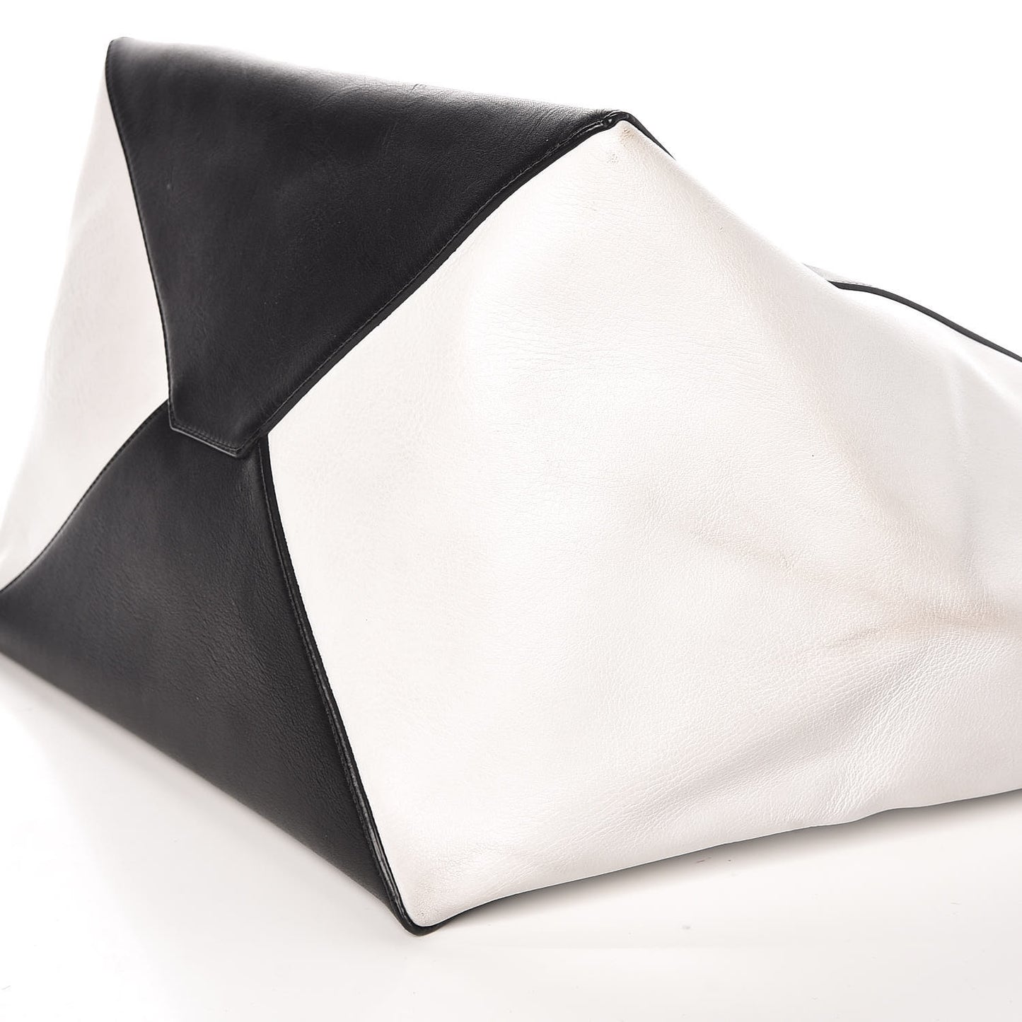Calfskin Large Horizontal Cabas Phantom White Black