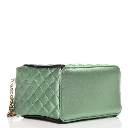 Chanel Satin Paris Shanghai Take Away Evening Bag Green 4 of 8