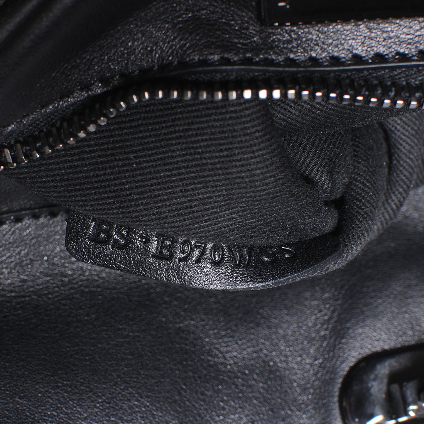 Vitello Crystal Medium Rockstud Tote Black