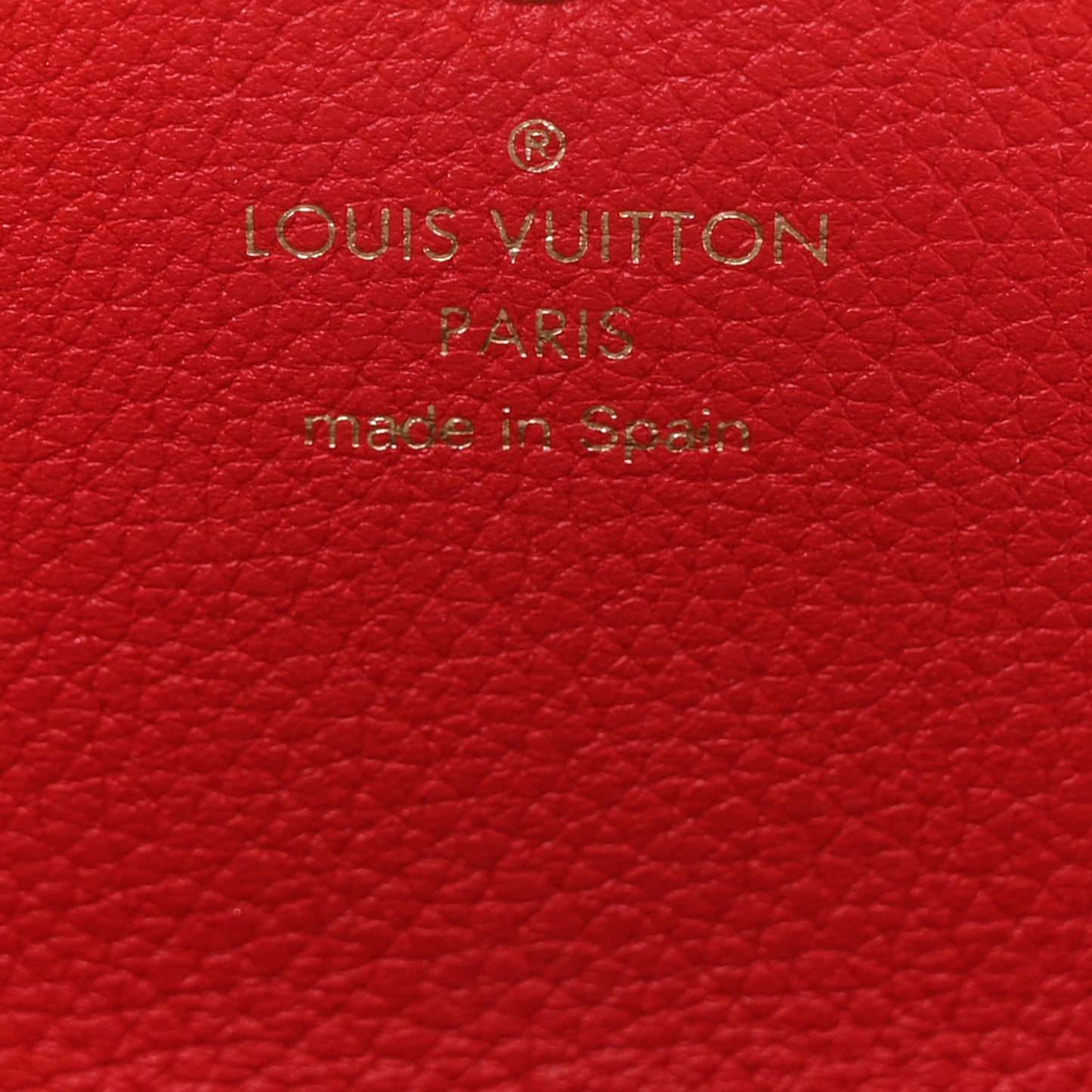 Calfskin Double V Wallet Rubis