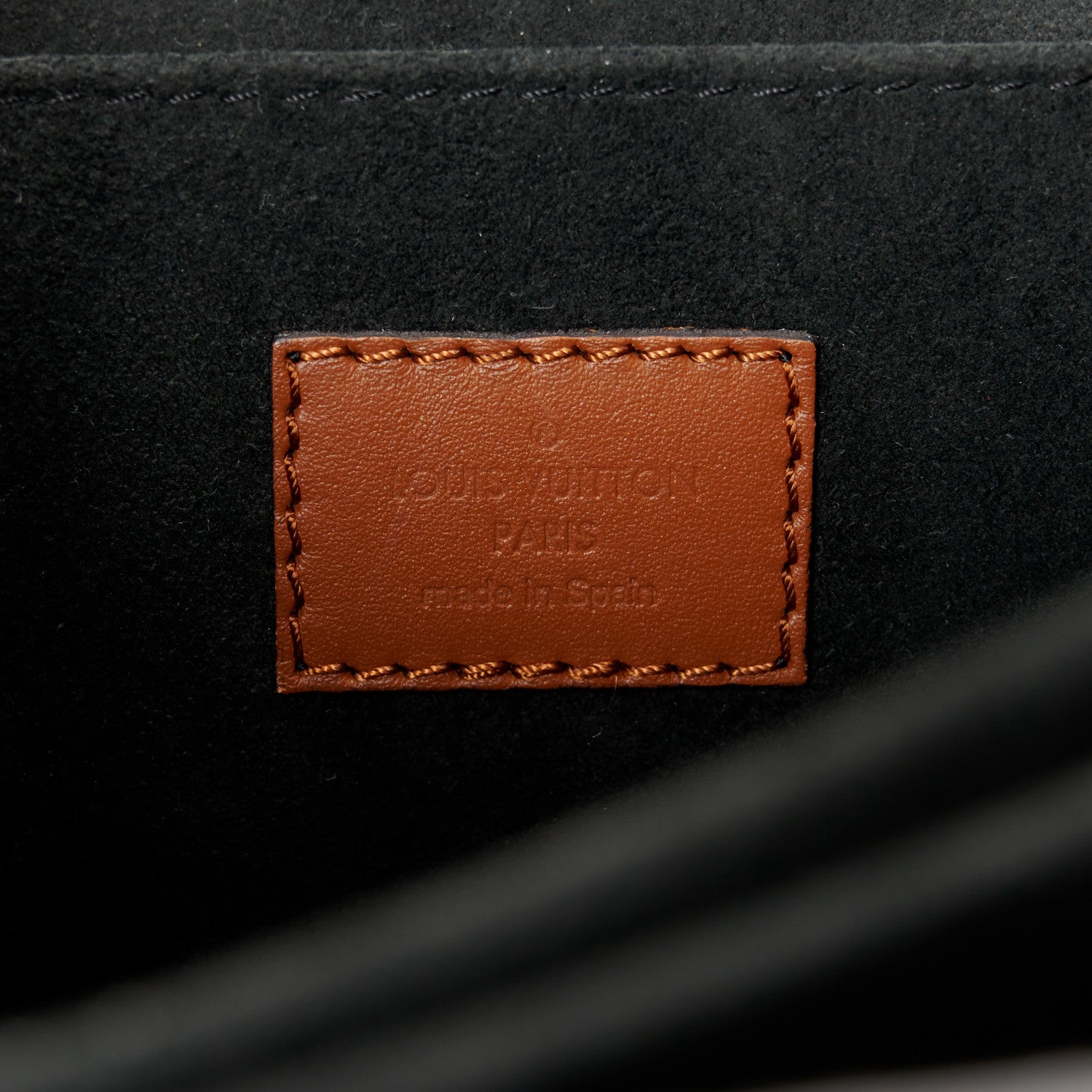 Louis Vuitton Reverse Monogram Dauphine MM 6 of 10