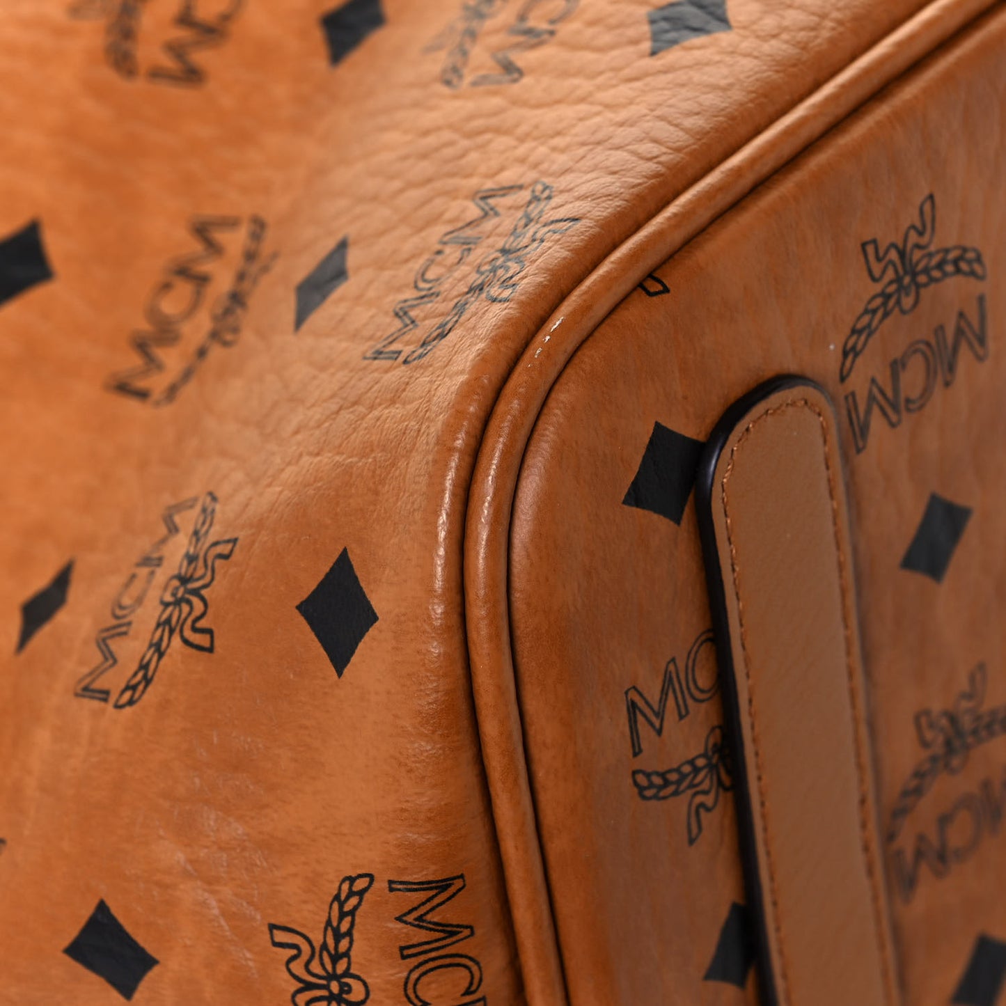 Visetos Medium Liz Reversible Shopper Tote Cognac