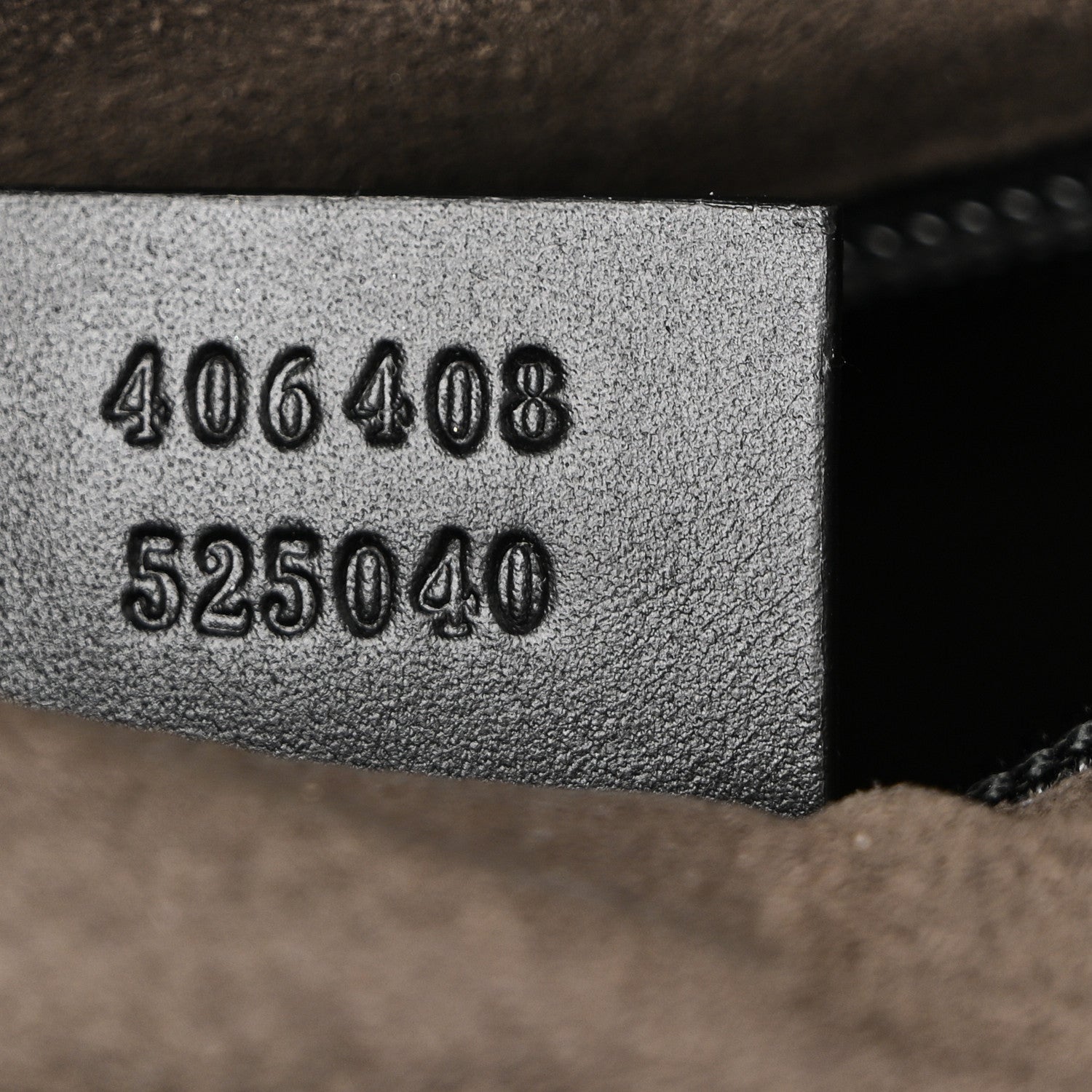 Gucci Guccissima Signature Medium Flat Messenger Bag Black 7 of 10