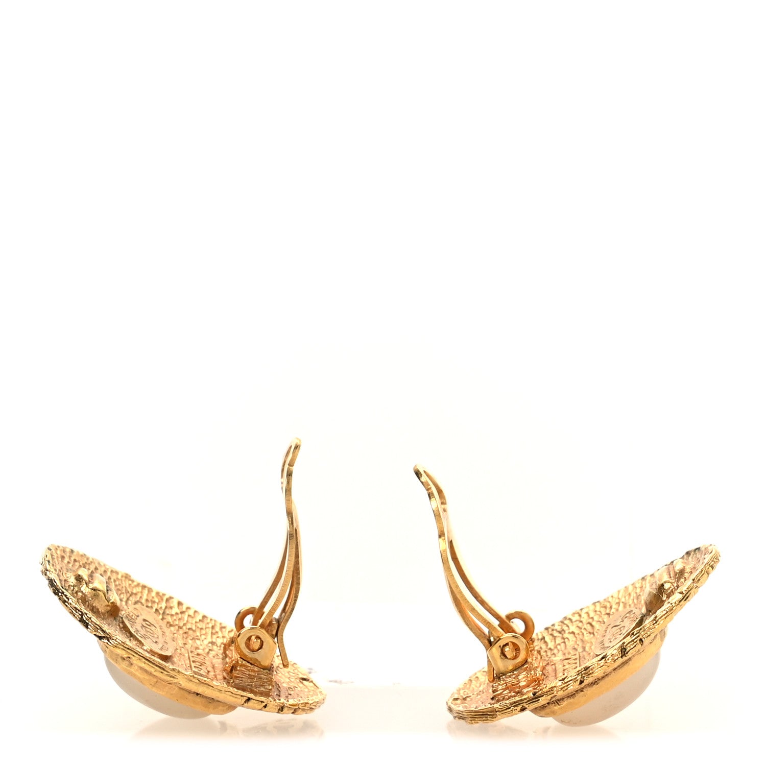 Chanel Pearl Clip On Earrings Gold 3 of 4