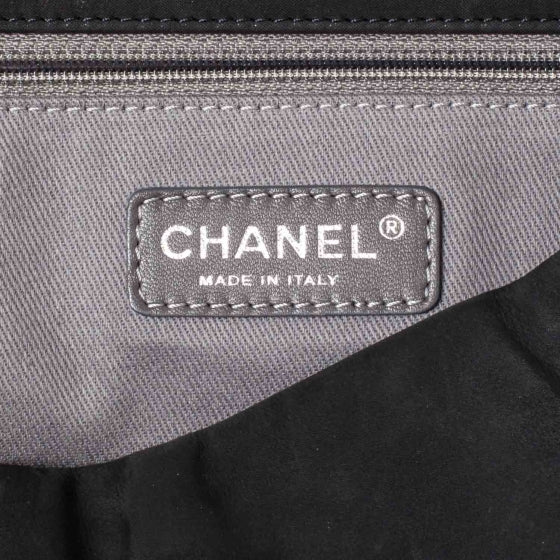 Chanel Iridescent Calfskin Glint Flap Black 8 of 10
