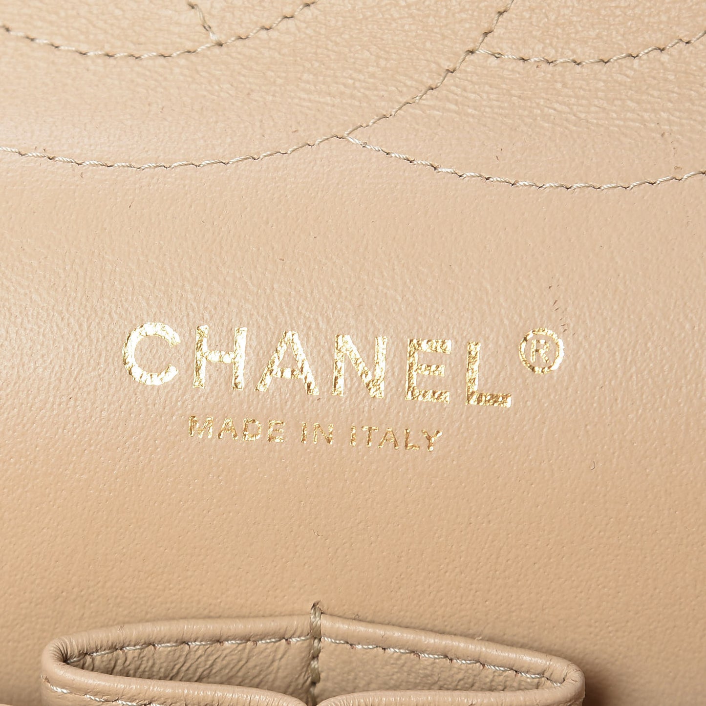 Caviar Quilted Jumbo Double Flap Beige Clair