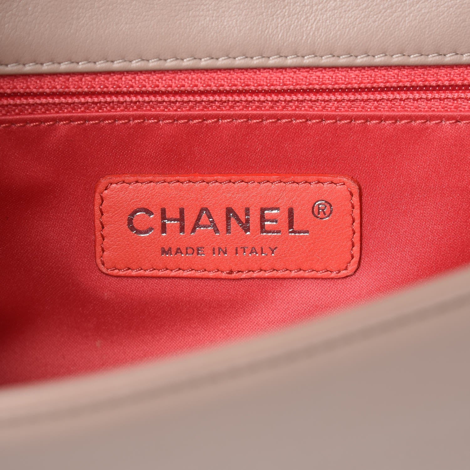 Chanel Vinyl Lipstick Flap Beige 6 of 8