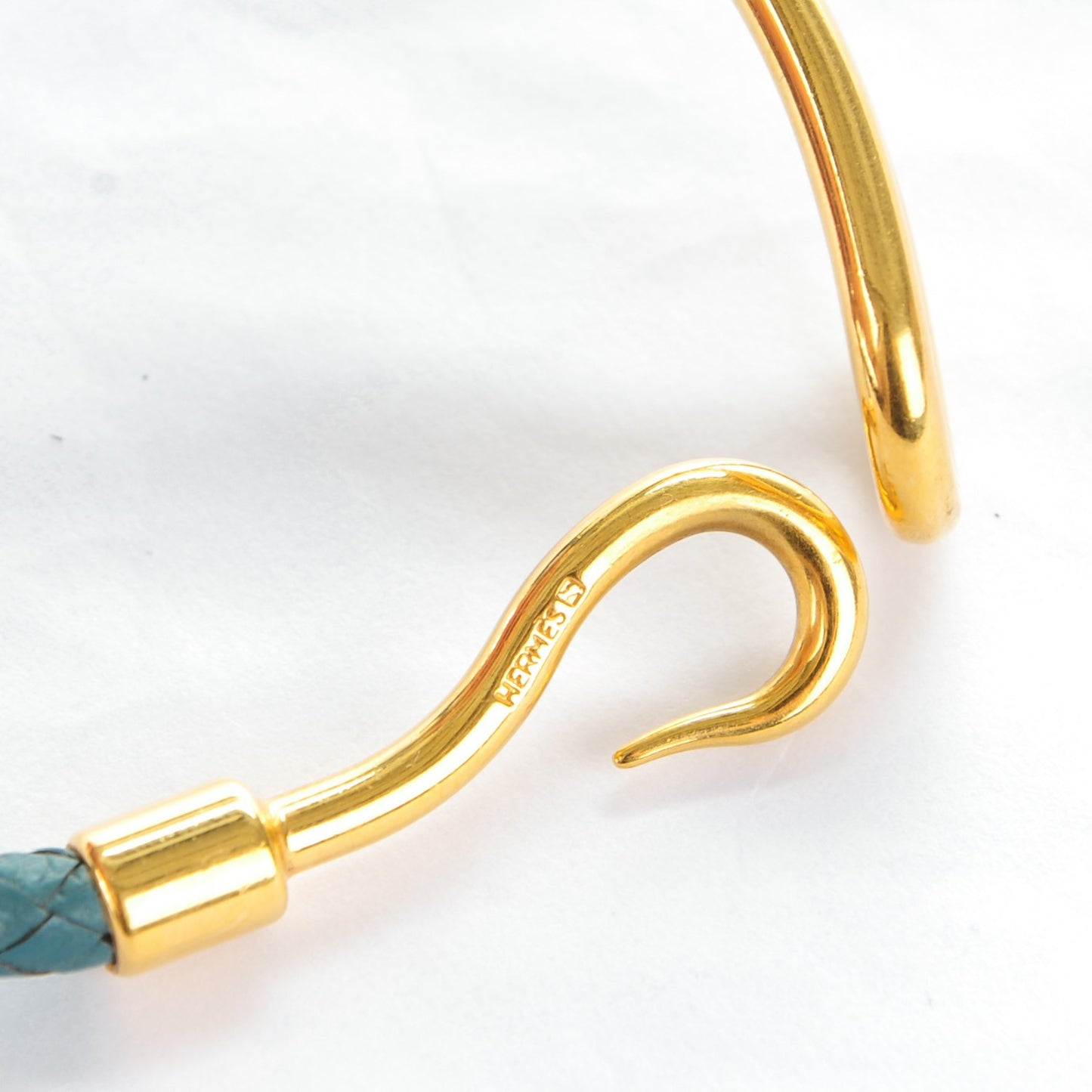 Leather Woven Jumbo Hook Bracelet Bleu