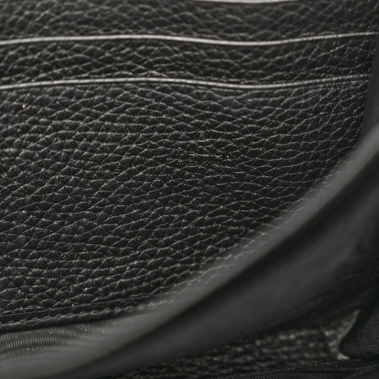 Calfskin GG Marmont Chain Wallet Black