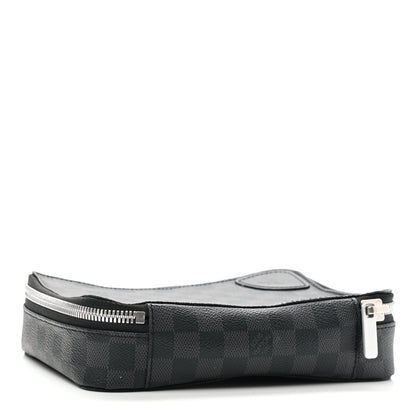 Louis Vuitton Damier Graphite Horizon Accessories Pouch 3 of 9