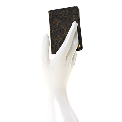 Louis Vuitton Monogram Credit Card Photo Holder 2 of 8