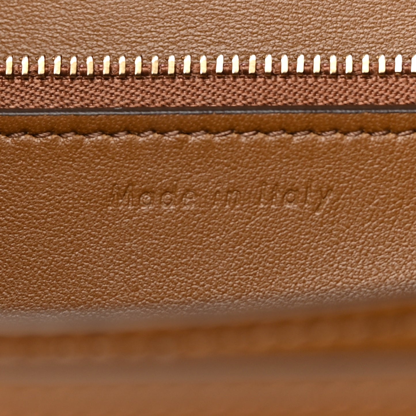 Box Calfskin Medium Classic Box Flap Bag Camel